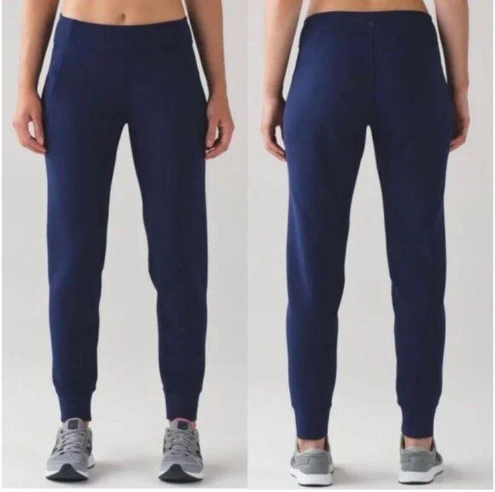 Lululemon Embrace The Space Pant Hero Blue size 4